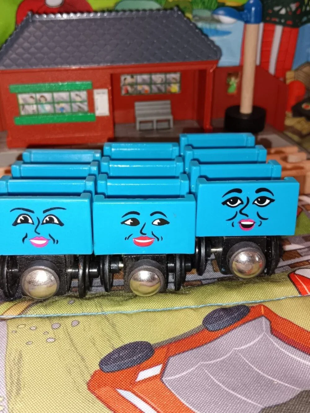 Thomas Wooden Railway Train Roller Coaster Cars Ada Jane Mabel